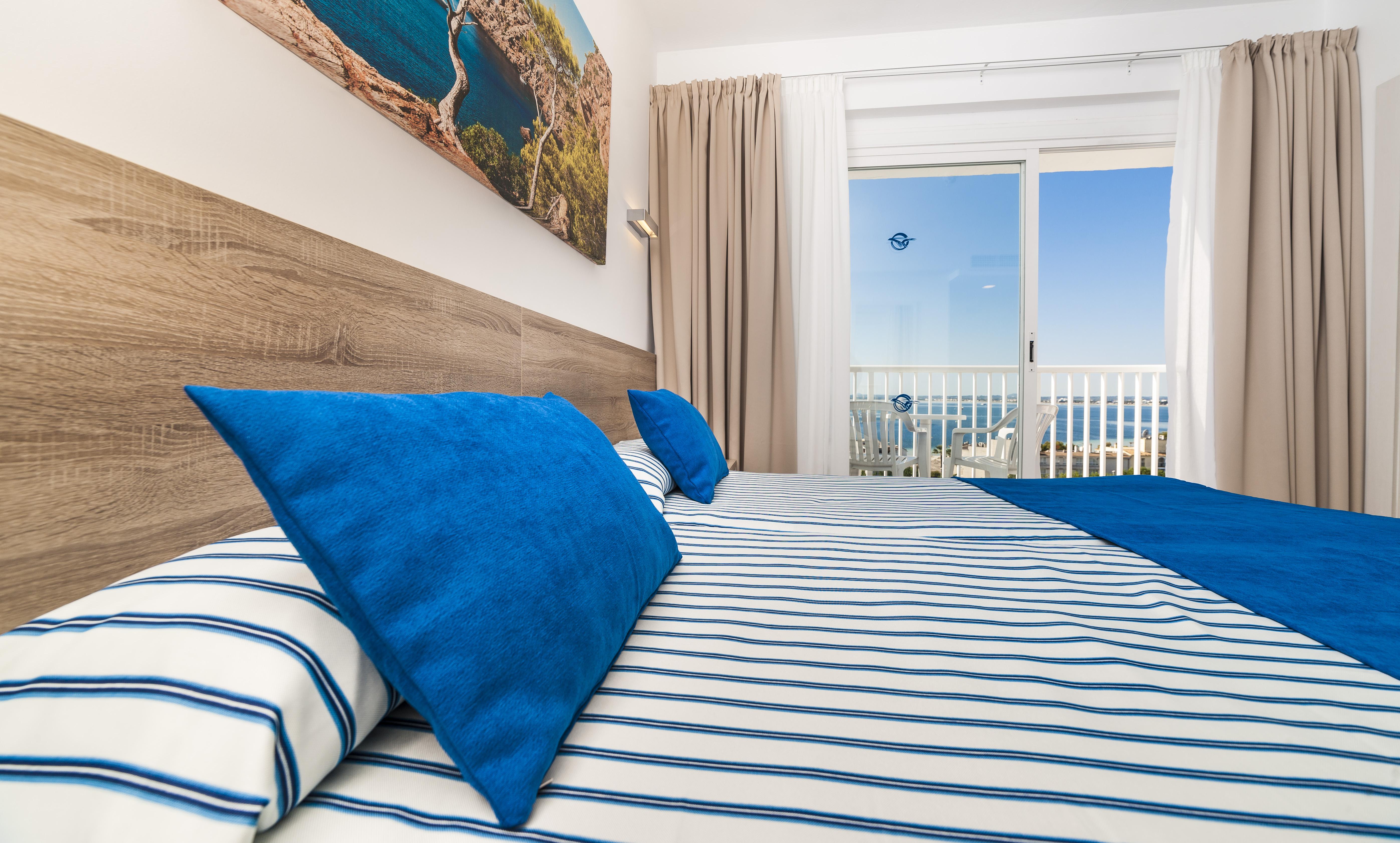 Globales Condes De Alcudia Hotel 3*